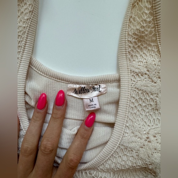 crop tank top - Picture 2 of 2